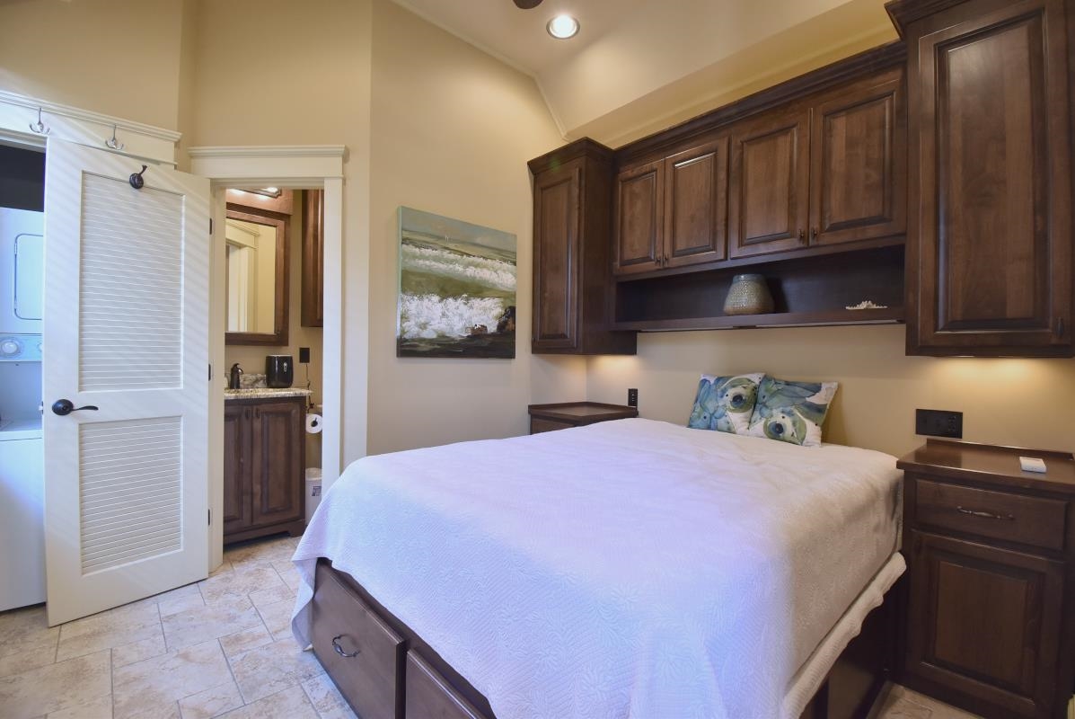 28888 Canal Road, Unit 56 Orange Beach, AL 36561 - Photo 4 of 20