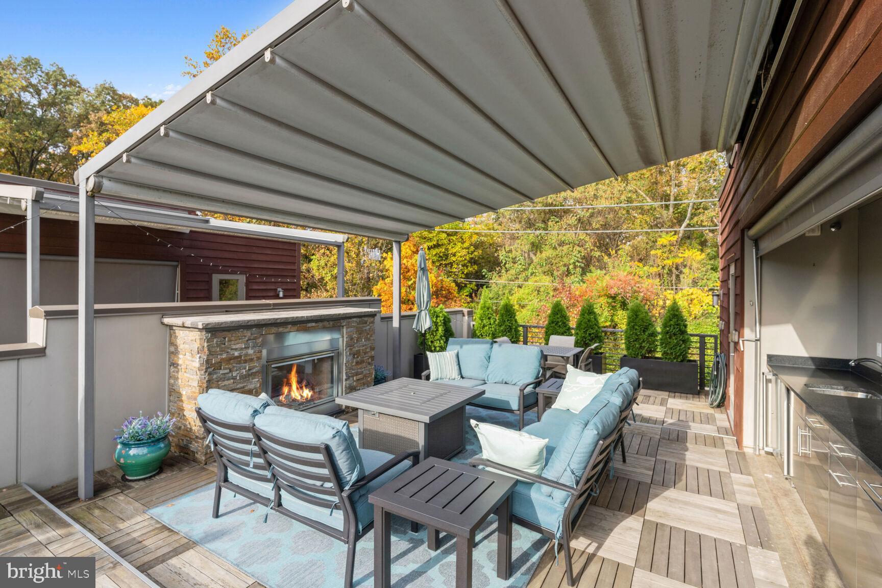 5127 Willet Bridge Road Bethesda, MD 20816 - Photo 28 of 30 Sunny roof top