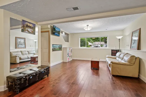 $2,700 | 14581 Natchez Circle, Savage, MN 55378