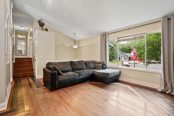 $2,700 | 14581 Natchez Circle, Savage, MN 55378