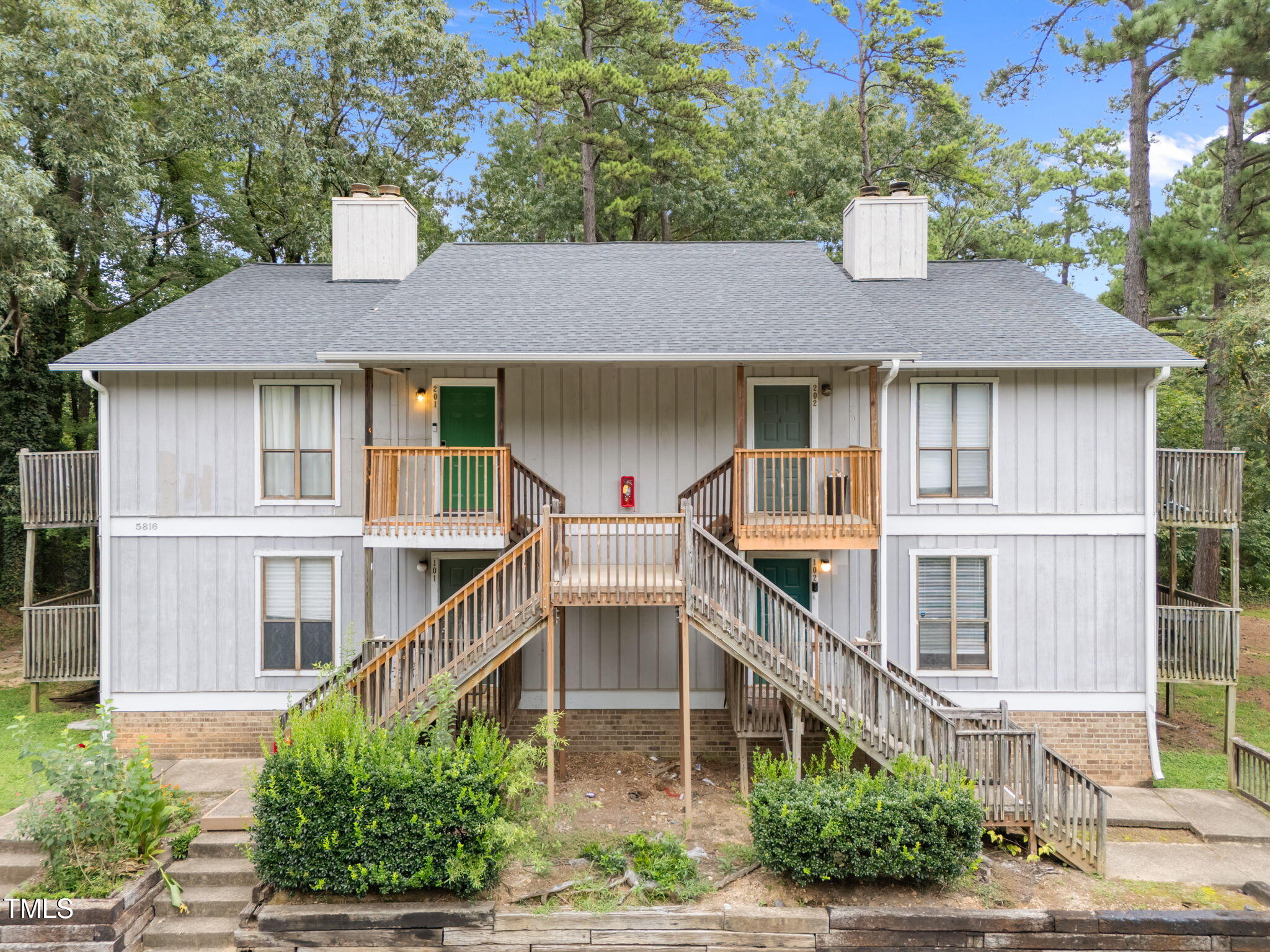 5816 Pointer Drive, Unit 102 Raleigh, NC 27609 - Photo 2 of 15 5816-1