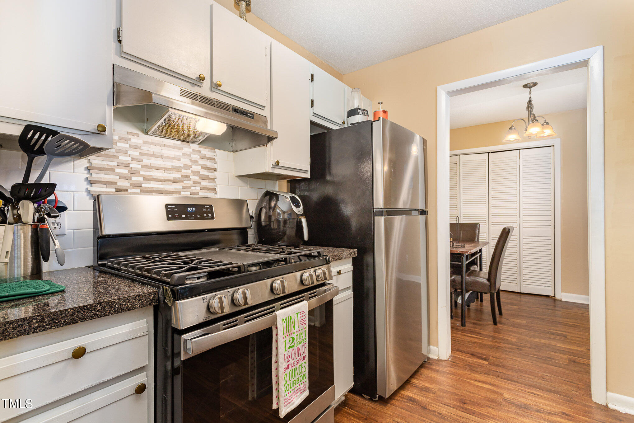 5816 Pointer Drive, Unit 102 Raleigh, NC 27609 - Photo 9 of 15 9-5816