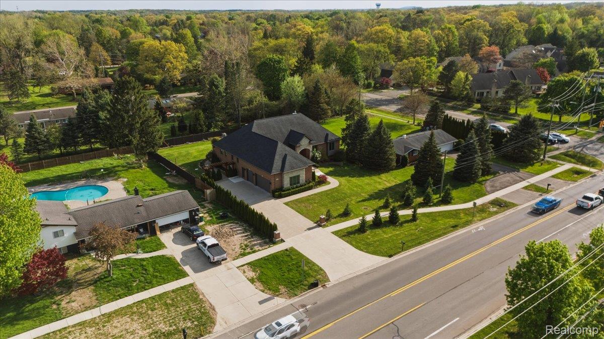 35339 West 13 Mile Road Farmington, MI 48331 - Photo 63 of 72 Aerial view