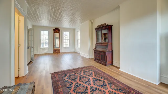 $319,900 | 112 South Market Street, Johnstown, NY 12095