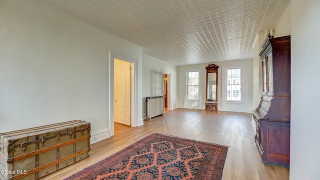 $319,900 | 112 South Market Street, Johnstown, NY 12095