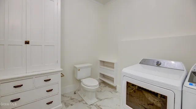 $319,900 | 112 South Market Street, Johnstown, NY 12095