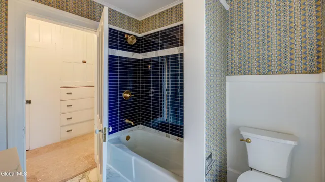 $319,900 | 112 South Market Street, Johnstown, NY 12095