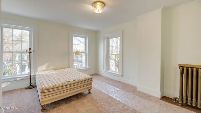 $319,900 | 112 South Market Street, Johnstown, NY 12095