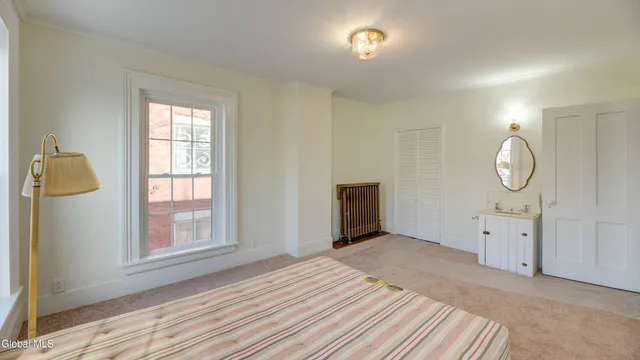 $319,900 | 112 South Market Street, Johnstown, NY 12095