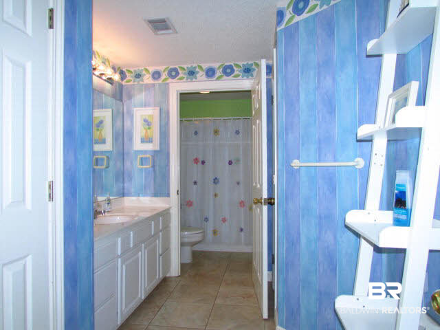 25342 Perdido Beach Boulevard, Unit 802 Orange Beach, AL 36561 - Photo 23 of 31 Guest Bath