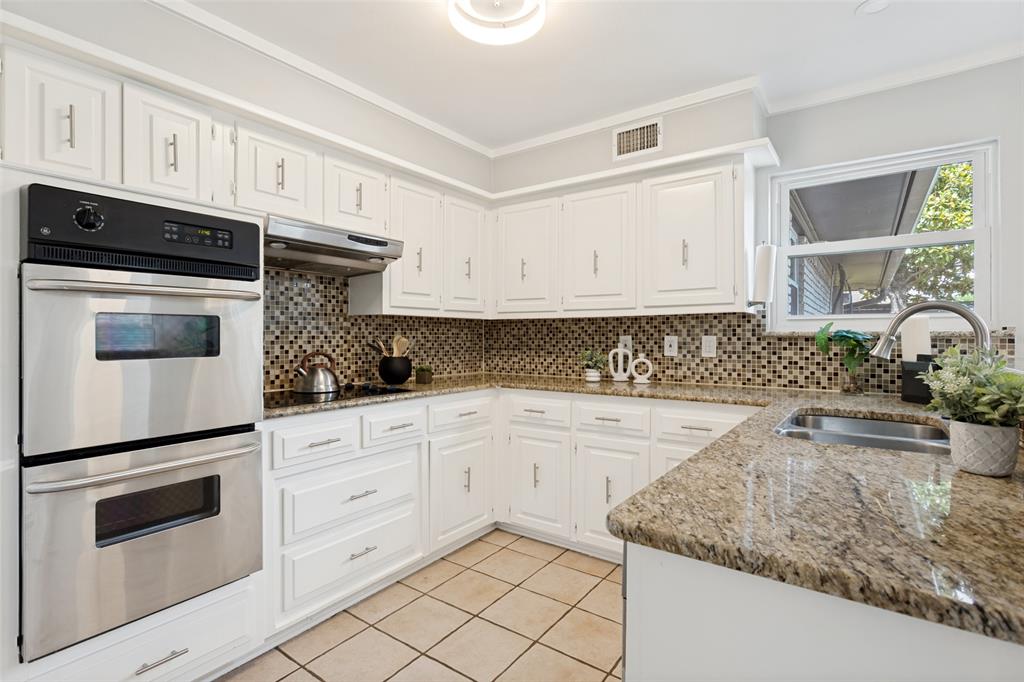 9517 Fallbrook Drive Dallas, TX 75243 - Photo 18 of 25