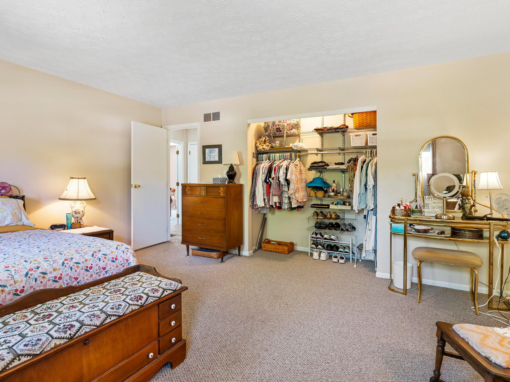 813 Riva Ridge Boulevard Columbus, OH 43230 - Photo 37 of 51 DSC09801