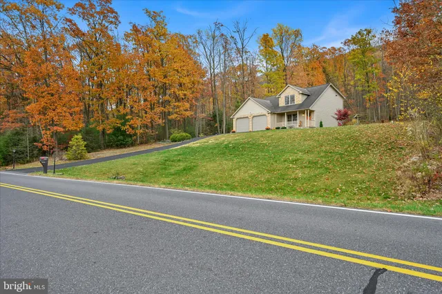 $319,900 | 604 Airport Road, Ashland, PA 17921