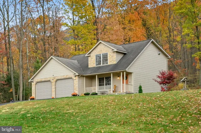 $319,900 | 604 Airport Road, Ashland, PA 17921