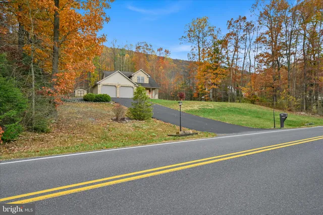 $319,900 | 604 Airport Road, Ashland, PA 17921