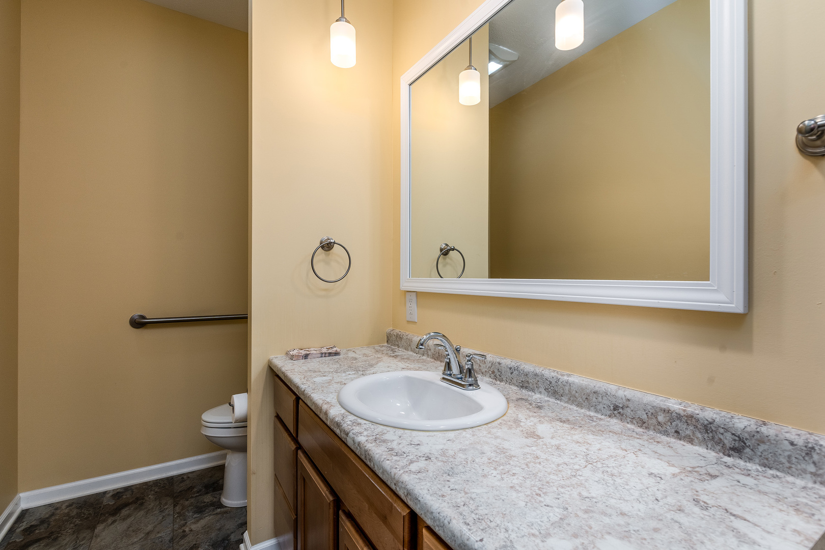 18562 East Hill Street Mount Vernon, IL 62864 - Photo 20 of 43 a bathroom with a granite countertop sink and a mirror