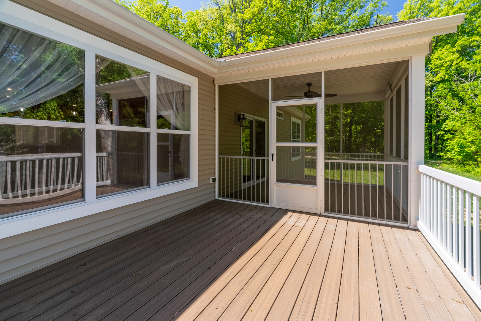 18562 East Hill Street Mount Vernon, IL 62864 - Photo 33 of 43 a view of backyard with large windows and wooden floor