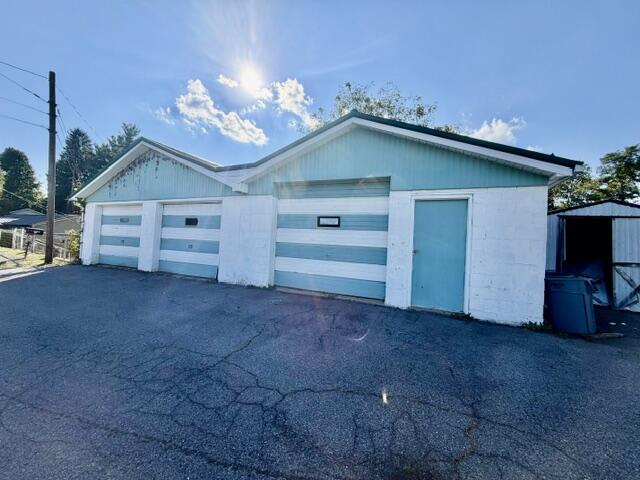 302 Old Soak Road Beckley, WV 25801 - Photo 13 of 16 Gallery Image 13