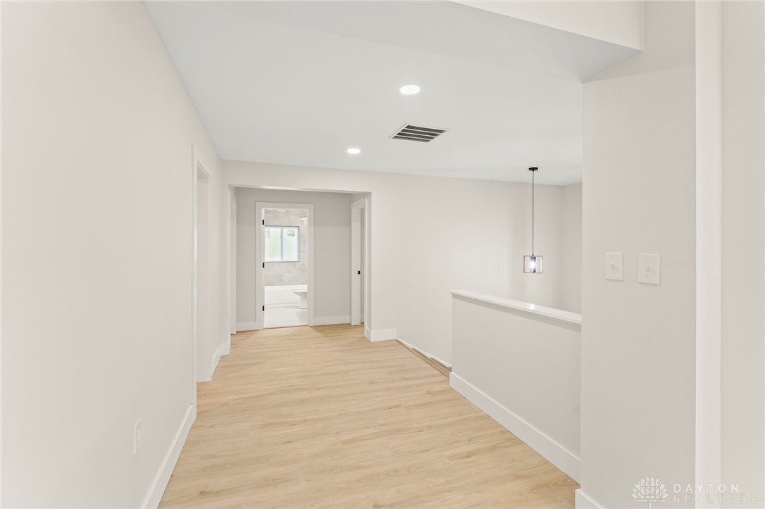 2448 Sutton Road Yellow Springs, OH 45387 - Photo 6 of 48