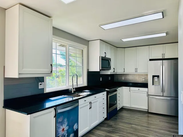 $259,000 | 829 Belinda Drive, Riverton, WY 82501