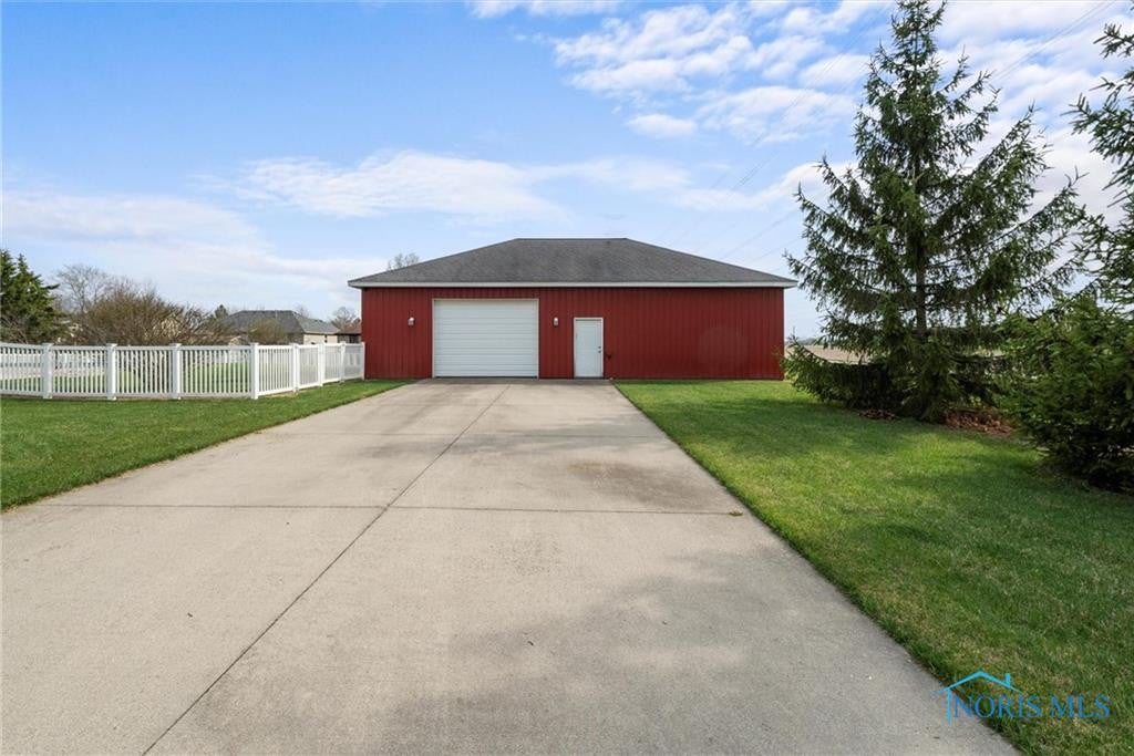 3904 Pickle Road Oregon, OH 43616 - Photo 5 of 50 Gallery Image 5