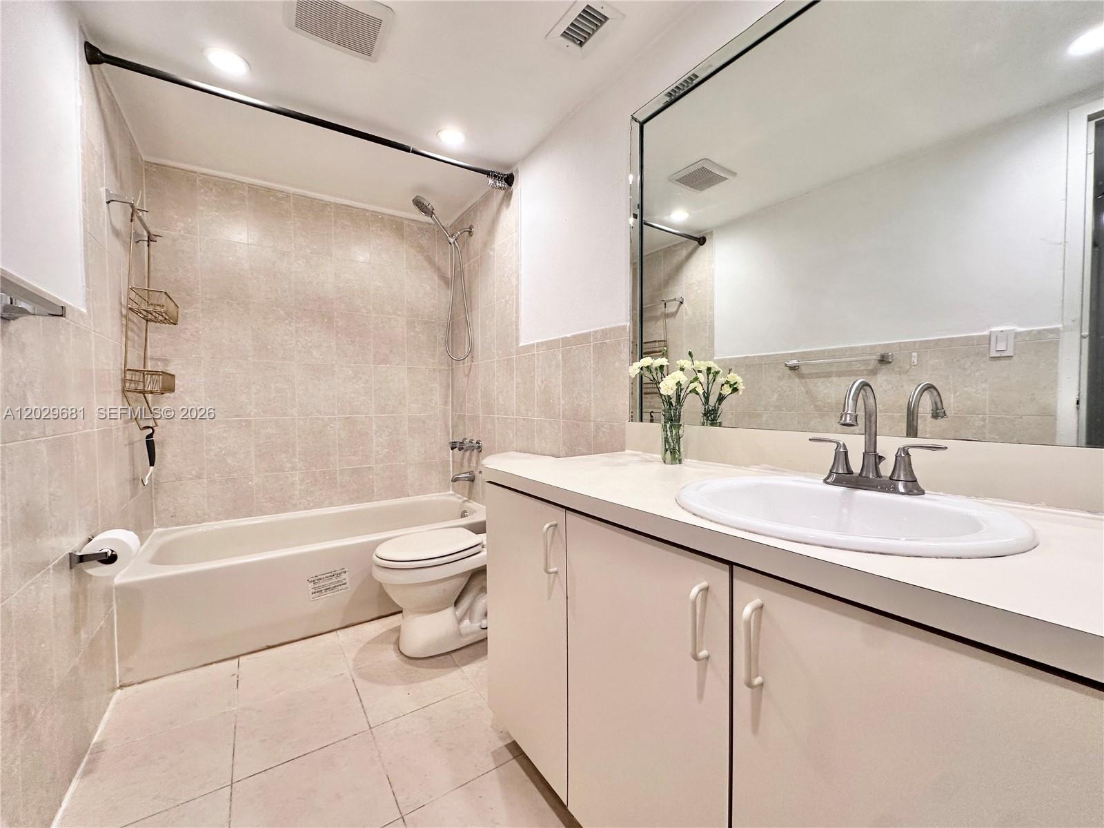 9974 Southwest 88th Street, Unit 1016 Miami, FL 33176 - Photo 9 of 14