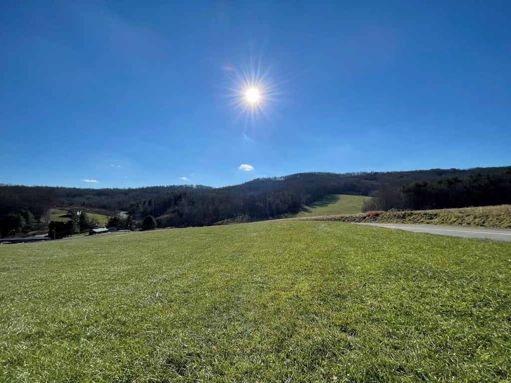 Tbd Tbd Stable Road, Unit 129 Fancy Gap, VA 24328 - Photo 4 of 6 Gallery Image 4