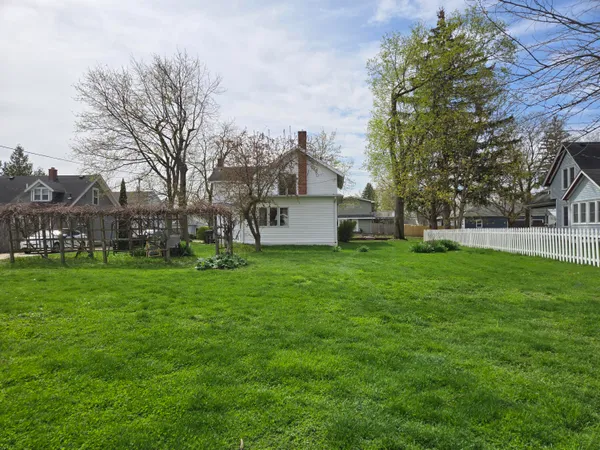 $565,000 | 1015 Wheeler Street, Lake Geneva, WI 53147