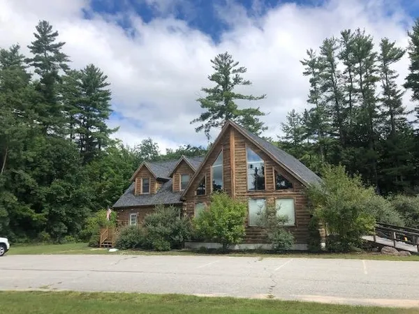 $1,600 | 25 Southmayd Road, Unit 4, Campton, NH 03223
