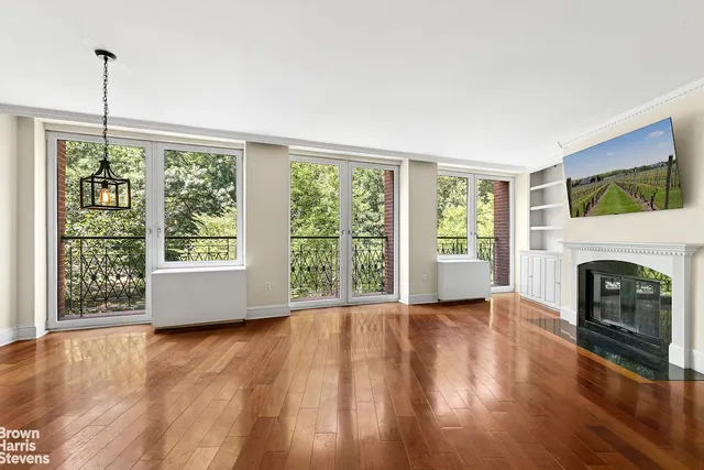 $1,649,000 | 18 Morningside Avenue, Unit 3 | Harlem