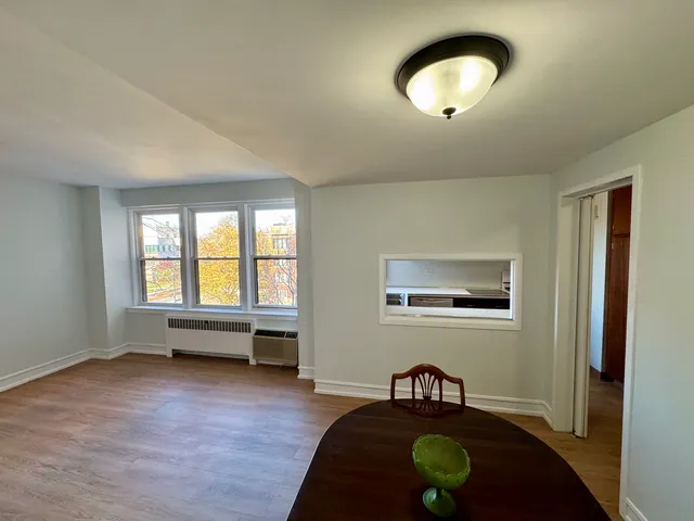 $185,000 | 1585 Ridge Avenue, Unit 301, Evanston, IL 60201