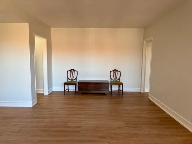 $185,000 | 1585 Ridge Avenue, Unit 301, Evanston, IL 60201