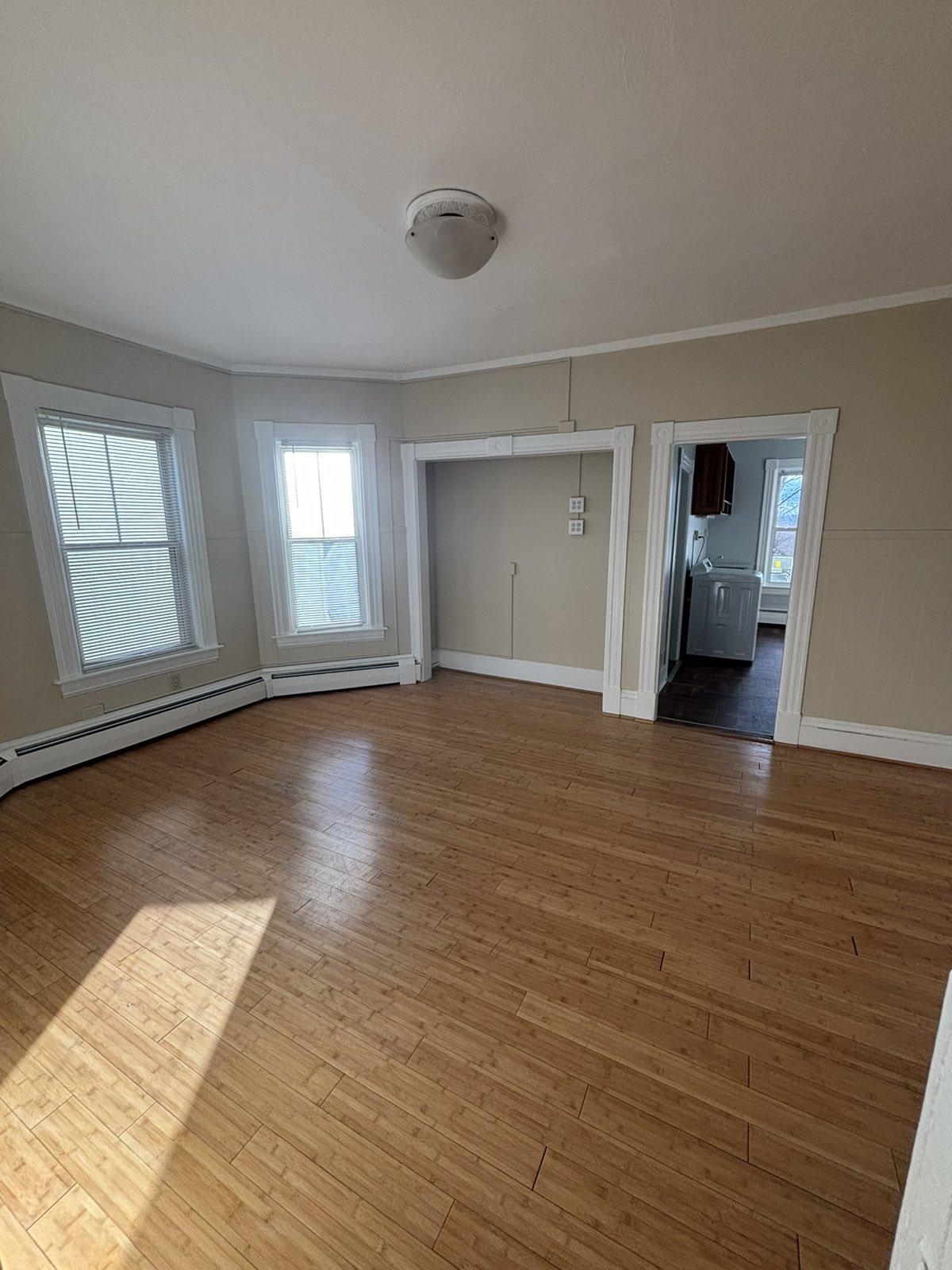 100 Ashland Street, Unit 2 Manchester, NH 03104 - Photo 4 of 6
