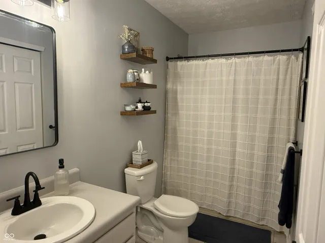 $1,890 | 12306 West Ridge Circle, Indianapolis, IN 46236