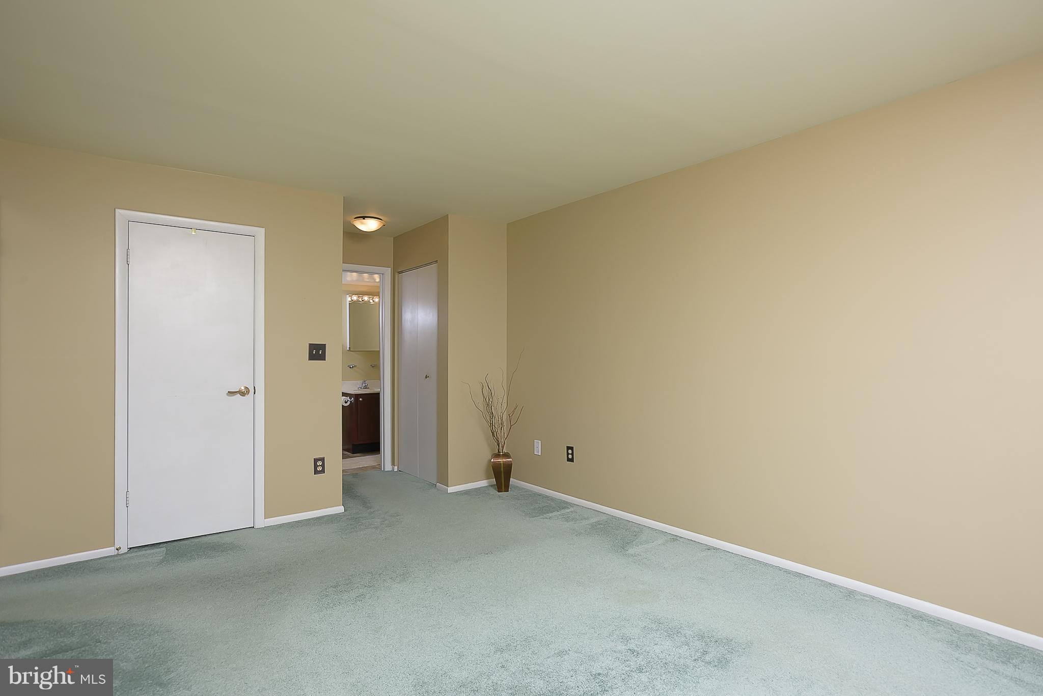 1001 Spring Gate Road, Unit 2B Baltimore, MD 21228 - Photo 17 of 27 Bedroom (Master)