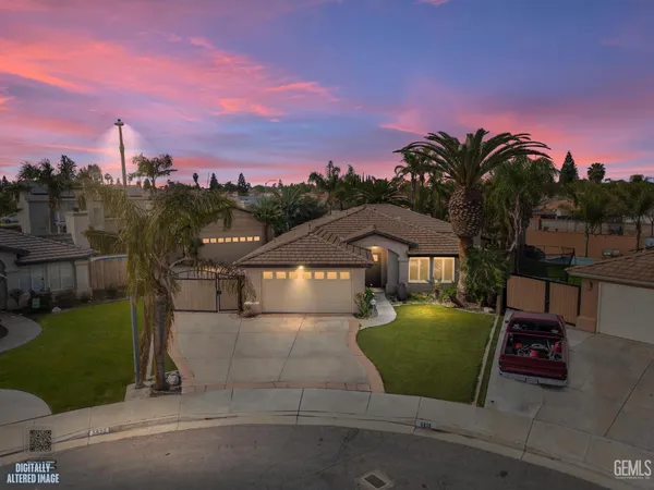 $699,999 | Undisclosed Address, Bakersfield, CA 93313