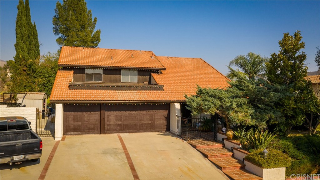 11322 Quail Rd Creek, Porter Ranch, CA 91326