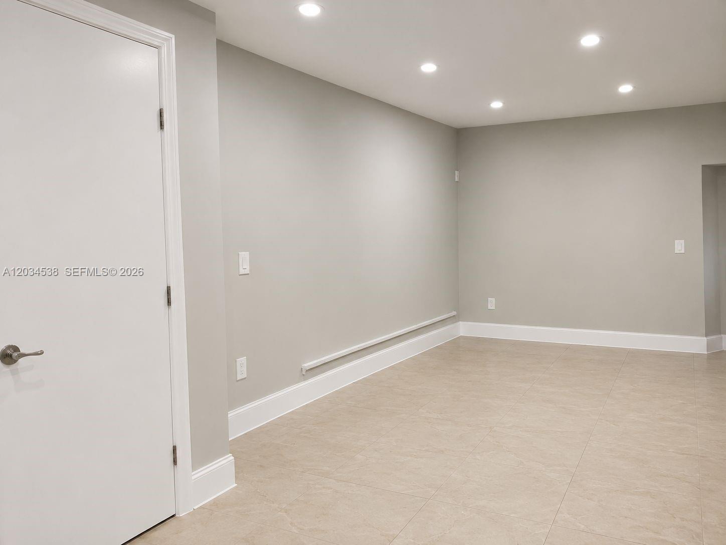 28407 Southwest 129th Place, Unit 28407 Homestead, FL 33033 - Photo 4 of 19