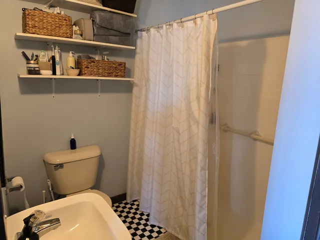 $2,195 | 352 Packers Falls Road, Unit BARN, Durham, NH 03824