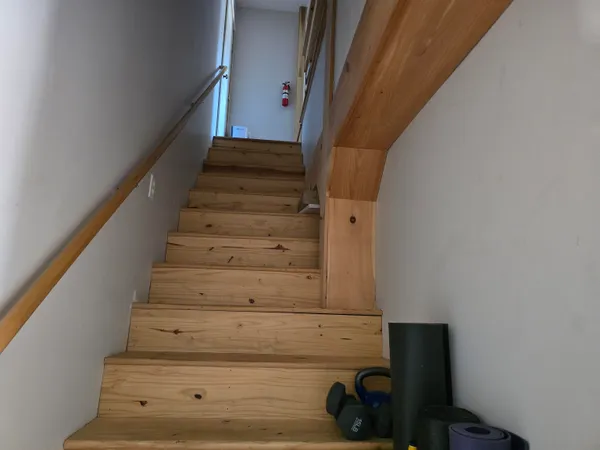 $2,195 | 352 Packers Falls Road, Unit BARN, Durham, NH 03824