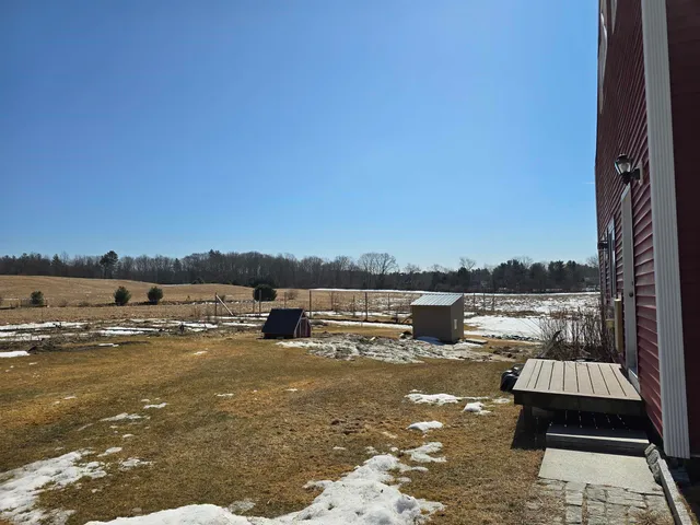 $2,195 | 352 Packers Falls Road, Unit BARN, Durham, NH 03824