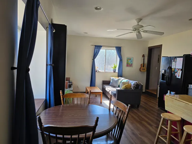 $2,195 | 352 Packers Falls Road, Unit BARN, Durham, NH 03824