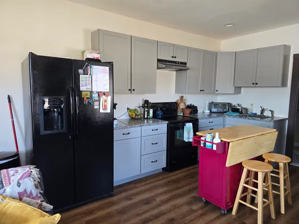 $2,195 | 352 Packers Falls Road, Unit BARN, Durham, NH 03824