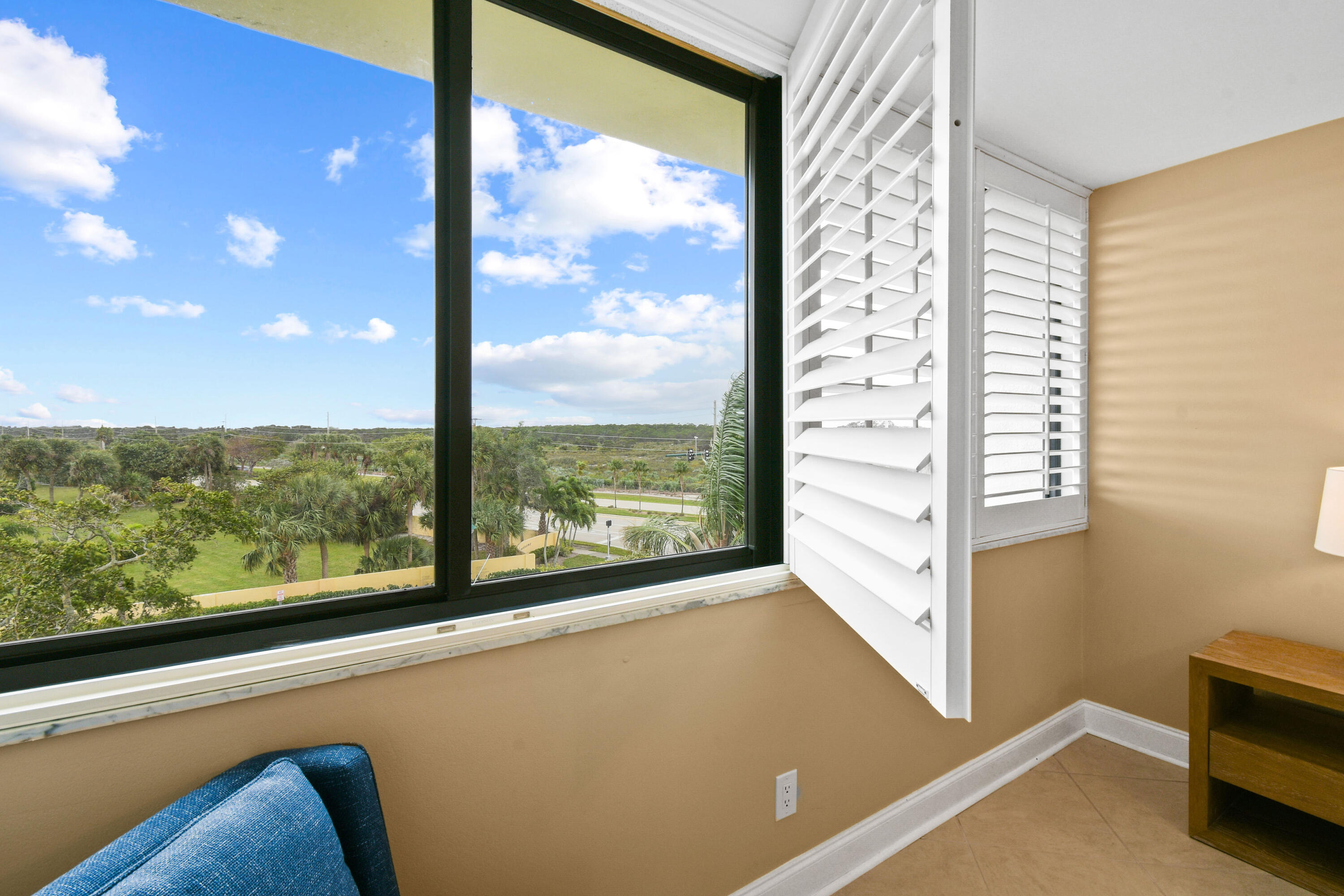 1605 Highway 1, Unit M1404 Jupiter, FL 33477 - Photo 26 of 42 1605US-1,BldgM1#404(25)