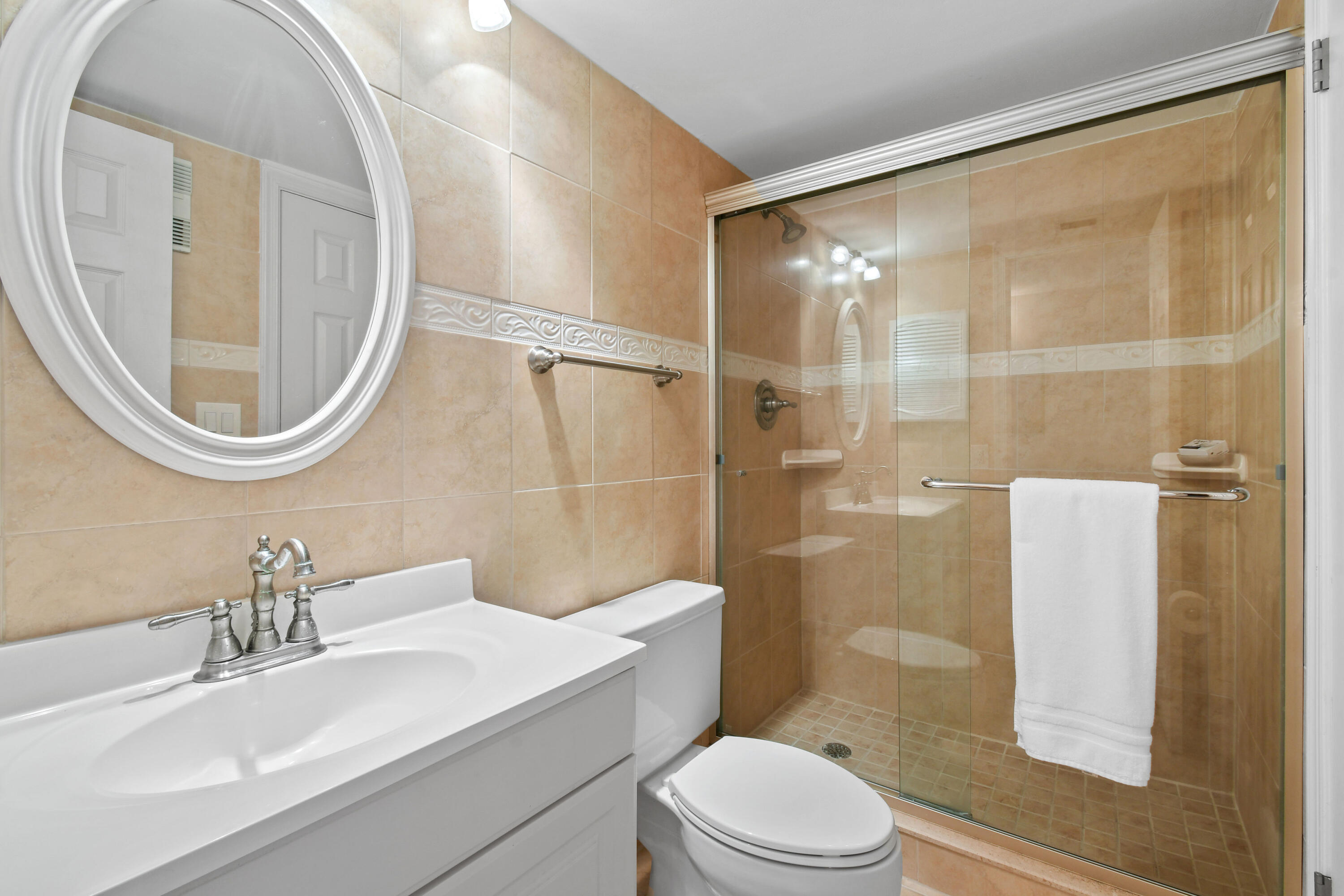 1605 Highway 1, Unit M1404 Jupiter, FL 33477 - Photo 33 of 42 1605US-1,BldgM1#404(32)