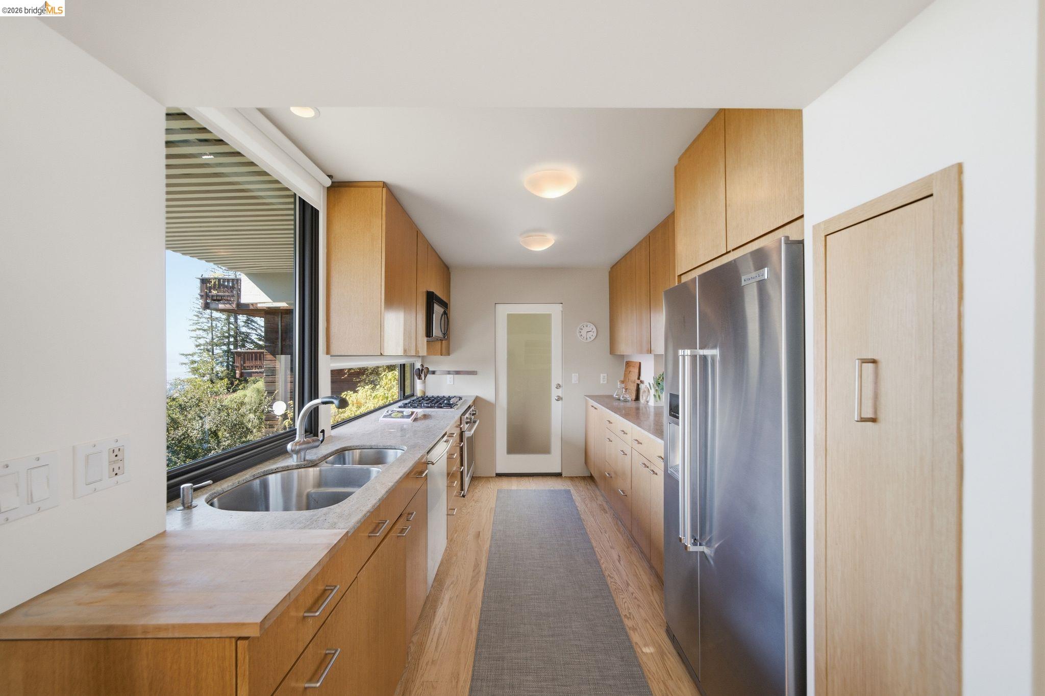 2877 Buena Vista Way Berkeley, CA 94708 - Photo 33 of 56 Gallery Image 33