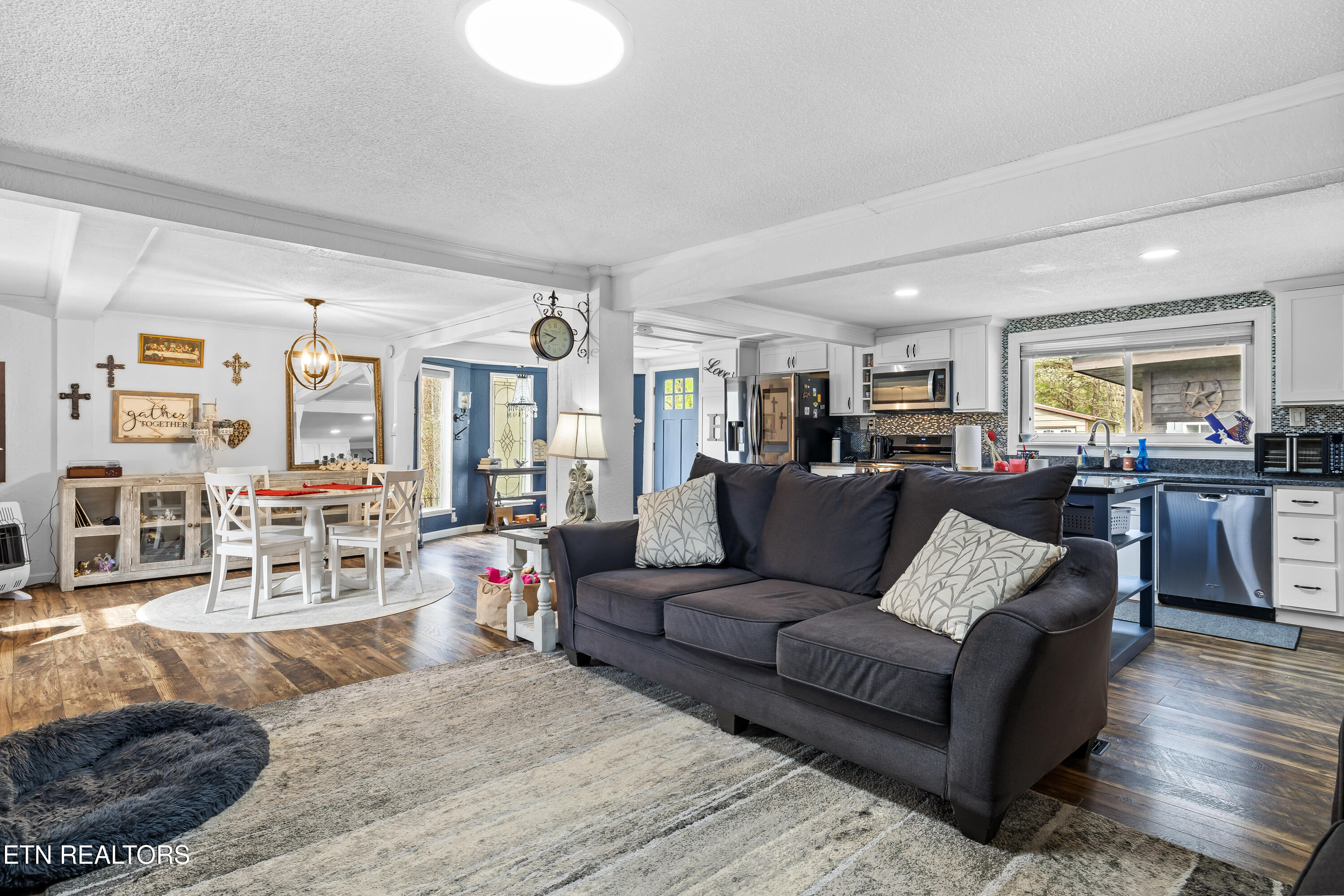 3881 Richardson Cove Road Sevierville, TN 37876 - Photo 17 of 43 3881RichardsonCoveRd-122