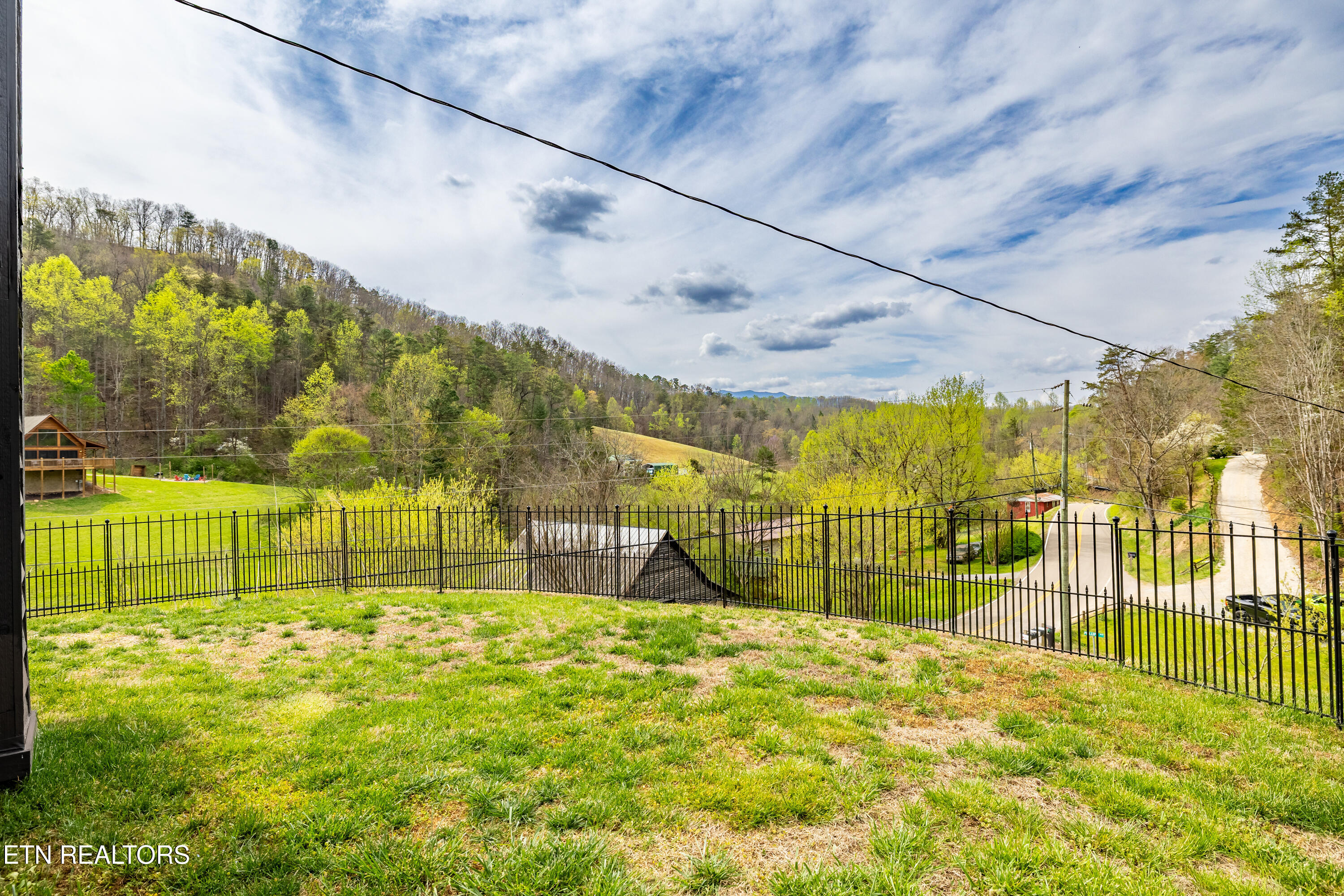 3881 Richardson Cove Road Sevierville, TN 37876 - Photo 43 of 43 3881RichardsonCoveRd-147