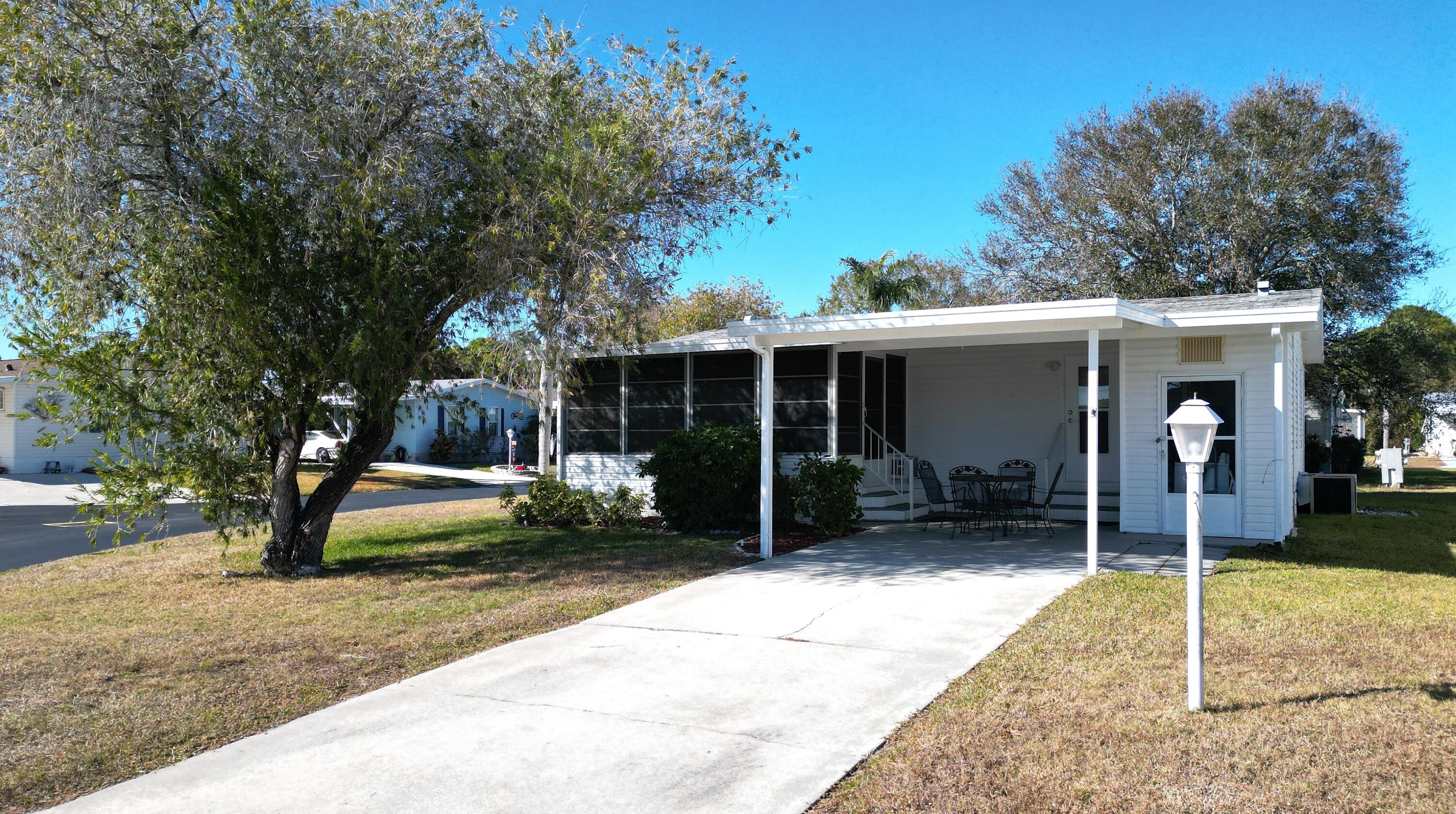 334 Seahorse Terrace Fort Pierce, FL 34982 - Photo 19 of 40 DJI_0482a