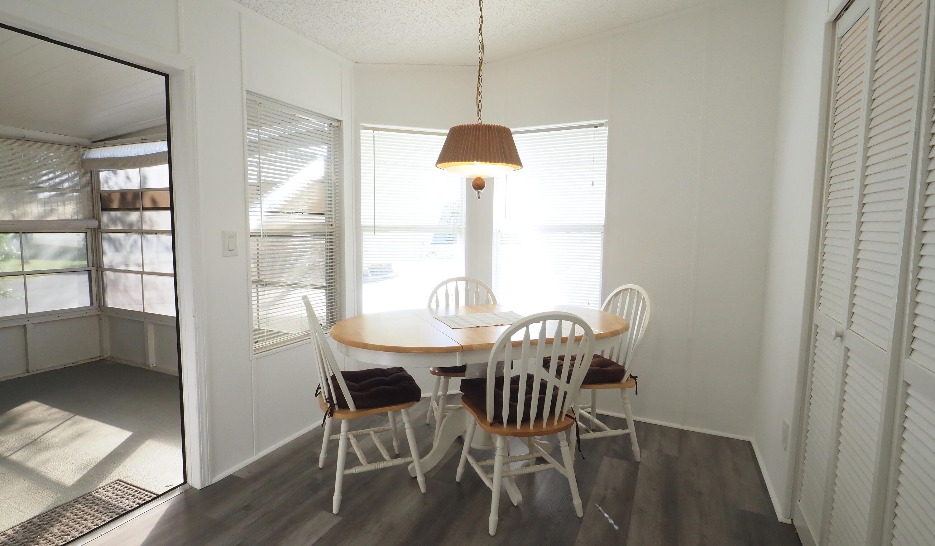 334 Seahorse Terrace Fort Pierce, FL 34982 - Photo 4 of 40 P2060070a